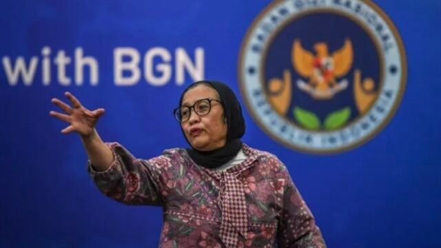 Wakil Kepala BGN Nanik Sudaryati Deyang menegur pengelola dapur MBG di Riau terkait dugaan monopoli pemasok bahan pangan